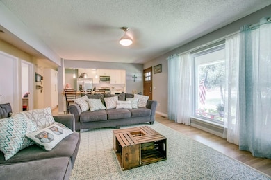 159 Doolin Dr, Elkins, AR 72727 - photo 4