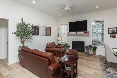 320 S 91st St, West Des Moines, IA 50266 - photo 3