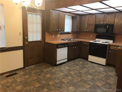 unlisted-address, Claremore, OK 74017 - photo 5