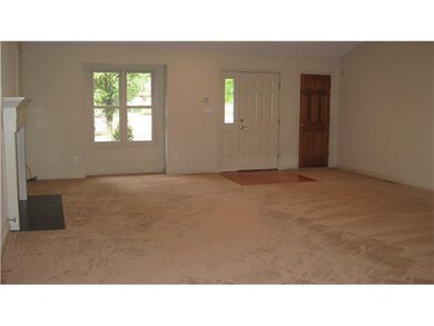 8925 B Stonegate Unit B Way, Indianapolis, IN 46227 - photo 3