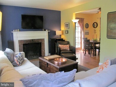 1402 Elson St, Takoma Park, MD 20912 - photo 4