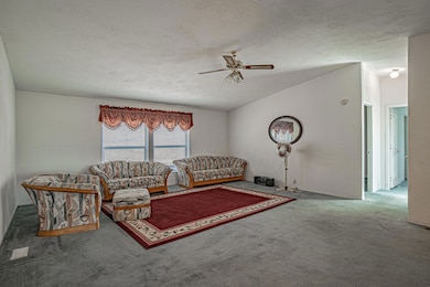 1374 W Linn Rd, Eagle Point, OR 97524 - photo 7