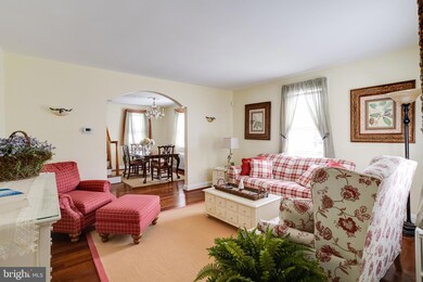 805 Mace Ave, Essex, MD 21221 - photo 3