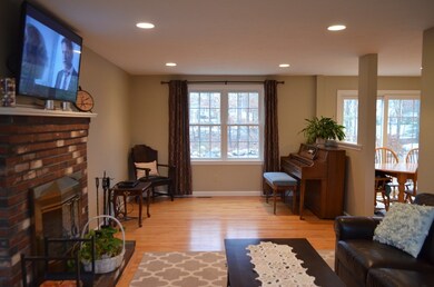 48 Wexford Dr, Mansfield, MA 02048 - photo 7