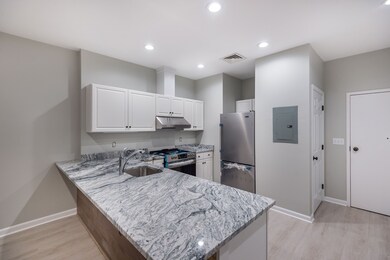 385 Main St unit 4, Woburn, MA 01801 - photo 5