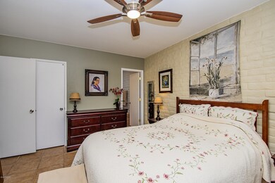 10080 N Valle Del Oro Dr, Tucson, AZ 85737 - photo 7