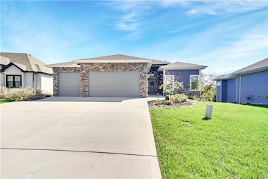 25977 W 96th St, Lenexa, KS 66227 - photo 2