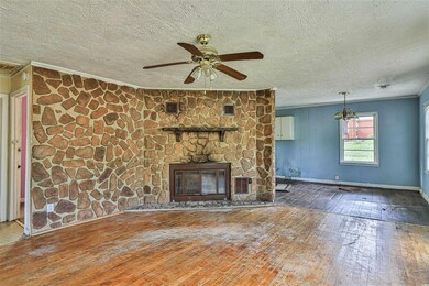 409 Sycamore St, Conway, SC 29527 - photo 2