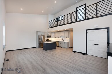 living/dining/kitchen