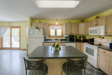 243 Woodhill Rd, Monson, MA 01057 - photo 4