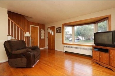 2761 Beech St, Hatfield, PA 19440 - photo 2