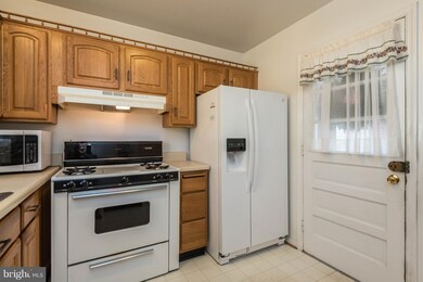 213 Sun Glo Rd, Pasadena, MD 21122 - photo 6