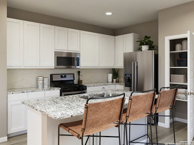 8547 Catnip Pass, Elmendorf, TX 78112 - photo 7