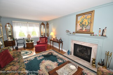 4 Bucknell Dr, Hazlet, NJ 07730 - photo 2
