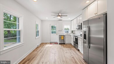 22199 Mcquay Heights Ln, Middleburg, VA 20117 - photo 5