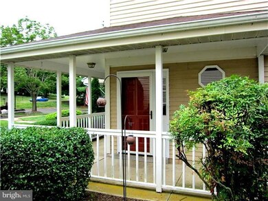 286 Leedom Way unit 81, Newtown, PA 18940 - photo 2