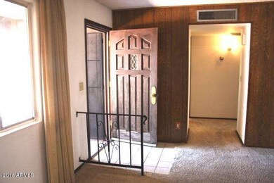 7 Interior Entry Area