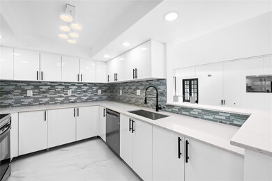 800 Parkview Dr unit 718, Hallandale Beach, FL 33009 - photo 3