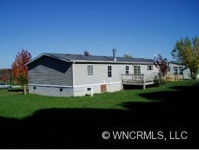 70 Lamonda Dr, Hendersonville, NC 28792 - photo 2