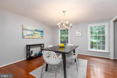 15917 Fairway Dr, Dumfries, VA 22025 - photo 7