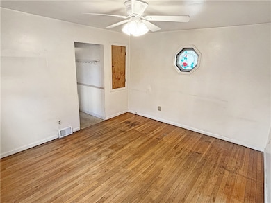 1701 Indiana Ave, Monaca, PA 15061 - photo 6