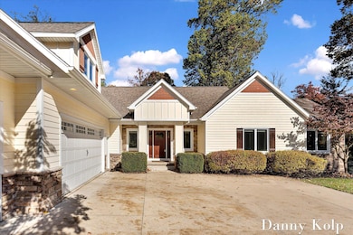 7749 Anchorage Dr SE unit 12, Caledonia, MI 49316 - photo 5