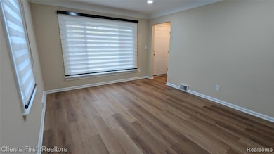 17714 Five Points St, Redford, MI 48240 - photo 2