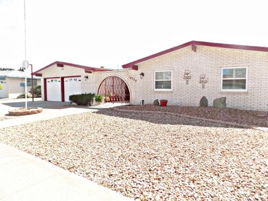 10724 Aldama Ct, El Paso, TX 79935 - photo 2