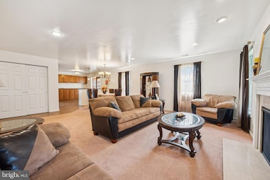 60 Pageant Ln, Willingboro, NJ 08046 - photo 5