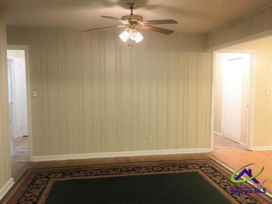 2157 Knightsbridge Rd, Macon, GA 31211 - photo 5