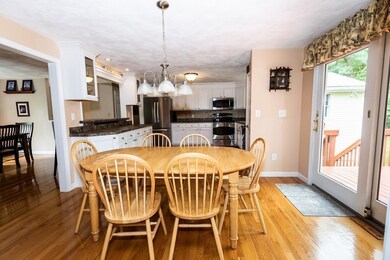 14 Meadowvale Rd, Burlington, MA 01803 - photo 4
