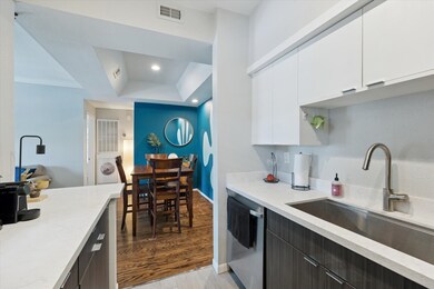 4041 Drake St unit 114, Houston, TX 77005 - photo 7