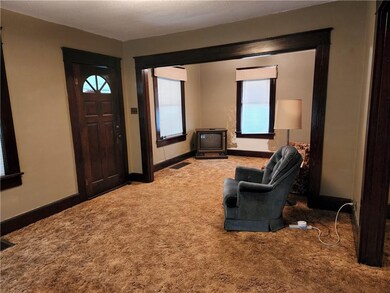 814 E 21st St, Anderson, IN 46016 - photo 5