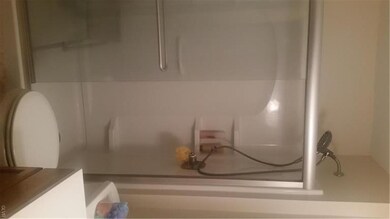 862 Constitution Dr, Allentown, PA 18103 - photo 5