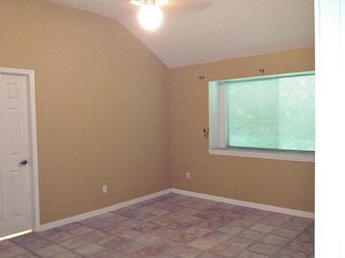 2106 Zavalla Cir, Friendswood, TX 77546 - photo 7