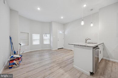 5213 Spruce St unit A, Philadelphia, PA 19139 - photo 3