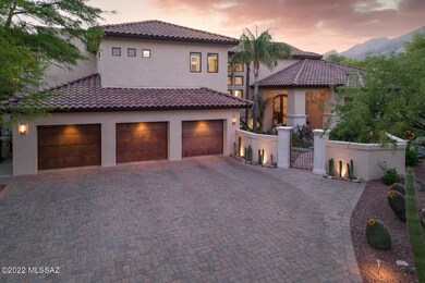 Front Entry & Courtyard