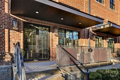 456 Port St, Savannah, GA 31401 - photo 3