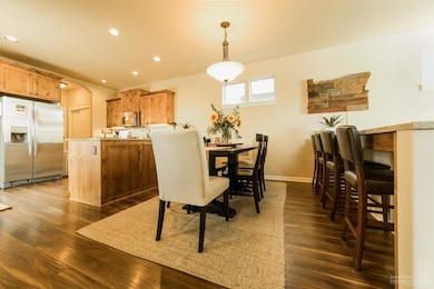 3823 NE Purcell Blvd, Bend, OR 97701 - photo 7