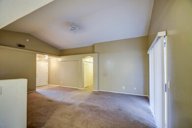 family room 3