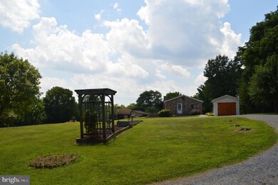 122 Sager Hollow, Strasburg, VA 22657 - photo 2