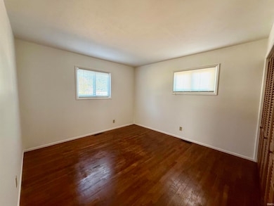 501 E 13th St, Winamac, IN 46996 - photo 6