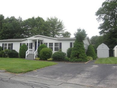 90 Leisurewoods Dr, Rockland, MA 02370 - photo 2