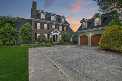 5500 Shawnee-2 FRONT T