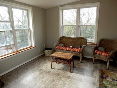 22 Oxford Cir, Troy, NY 12180 - photo 7