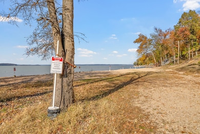 561 Eagle Shore Dr, Dover, TN 37058 - photo 6