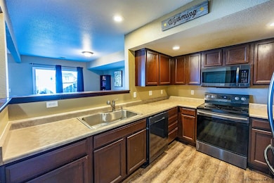 251 Hunters Way, Cheyenne, WY 82007 - photo 3