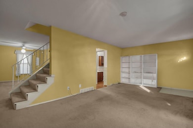 9-web-or-mls-1607-mcnaughten-rd