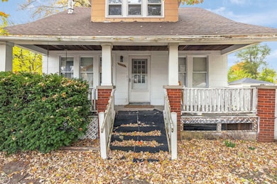 8316 Hudson Ave, Warren, MI 48089 - photo 2