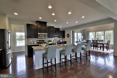 3629 Pentland Hills Dr, Upper Marlboro, MD 20774 - photo 2